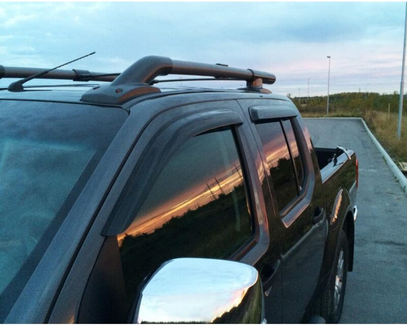 Vindavvisare Nissan Navara D40 (King Cab) 2006–2015 – fram och bak
