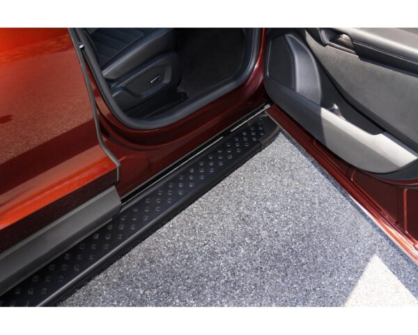 SIDESTEPS BLACK ANTI-SLIP - Toyota RAV4 2019-